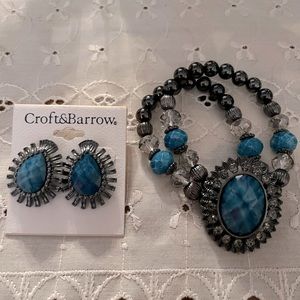 Crofts & Barrow- bracelet & pierced earrings-